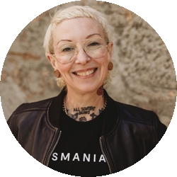Dr Polly McGee